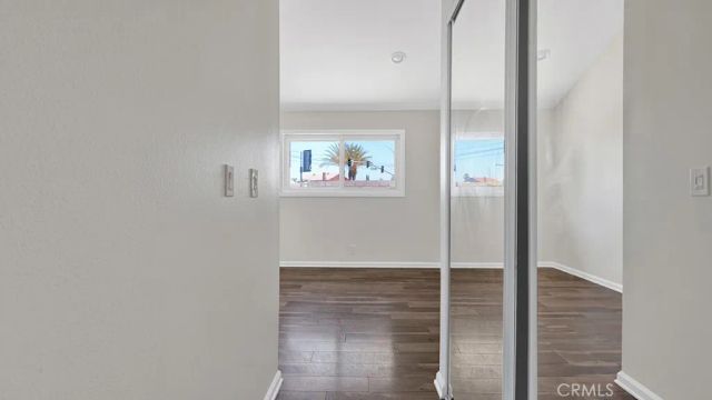 902 W Alpine, Santa Ana, CA 92707
