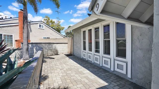 902 W Alpine, Santa Ana, CA 92707