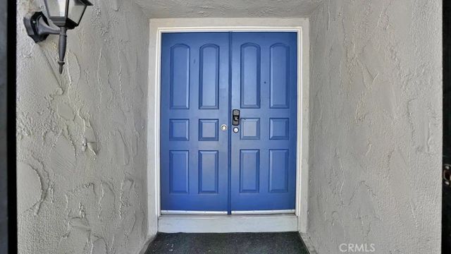 902 W Alpine, Santa Ana, CA 92707