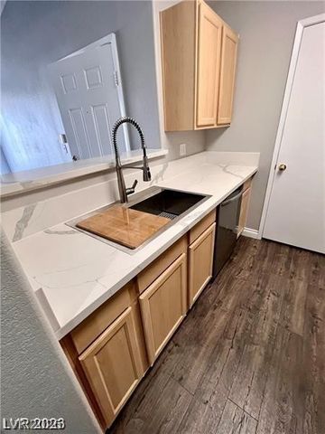 950 Seven Hills Drive 3027, Henderson, NV 89052