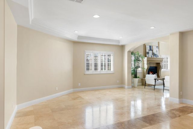 600 Landrise Ct, Folsom, CA 95630