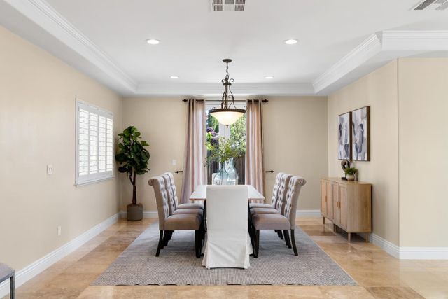 600 Landrise Ct, Folsom, CA 95630