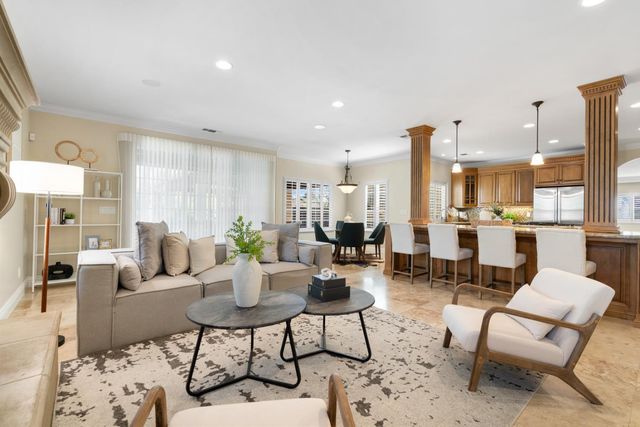 600 Landrise Ct, Folsom, CA 95630