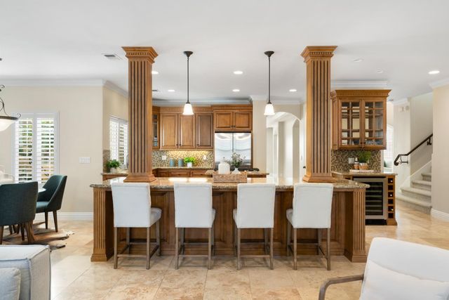 600 Landrise Ct, Folsom, CA 95630