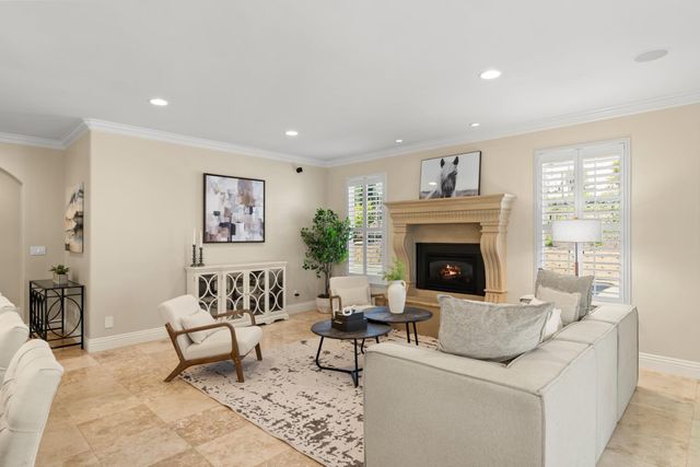 600 Landrise Ct, Folsom, CA 95630