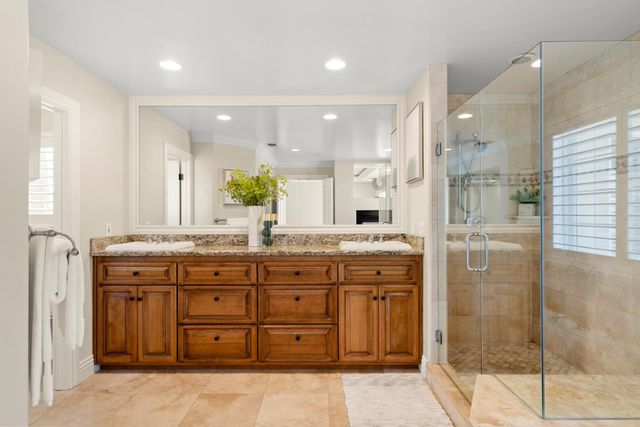 600 Landrise Ct, Folsom, CA 95630