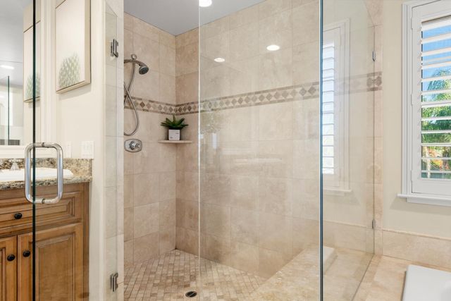 600 Landrise Ct, Folsom, CA 95630