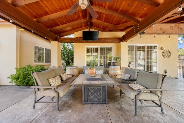 600 Landrise Ct, Folsom, CA 95630