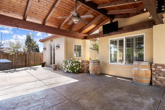 600 Landrise Ct, Folsom, CA 95630