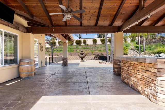 600 Landrise Ct, Folsom, CA 95630