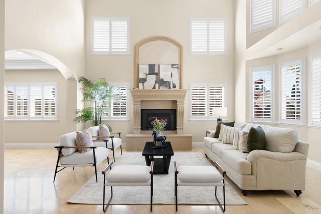 600 Landrise Ct, Folsom, CA 95630