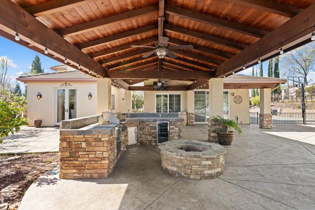 600 Landrise Ct, Folsom, CA 95630