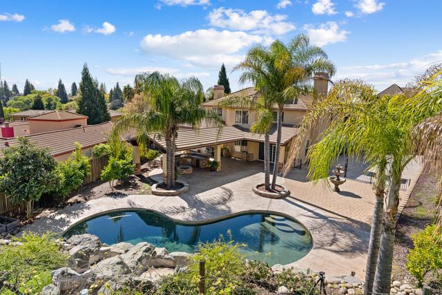 600 Landrise Ct, Folsom, CA 95630