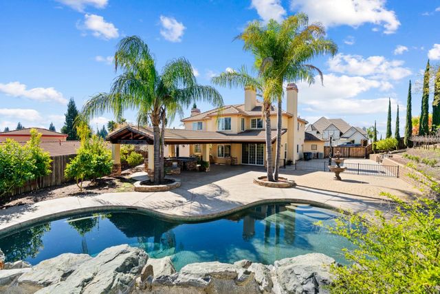 600 Landrise Ct, Folsom, CA 95630