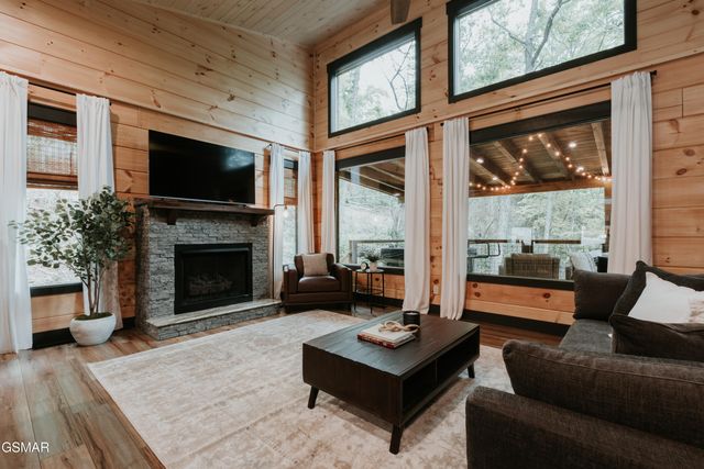 3113 Donegal Way, Sevierville, TN 37862