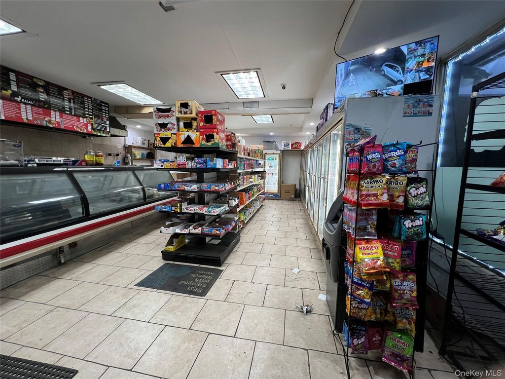 170-23 Jamaica Ave, Jamaica, NY 11432 — photo 3