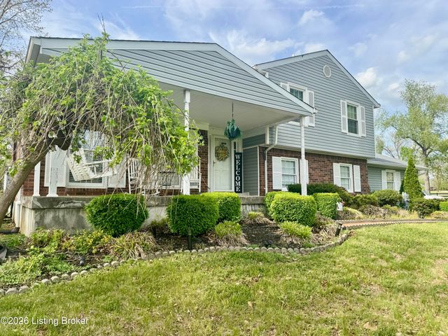 574 Pine Creek Rd, Shepherdsville, KY 40165