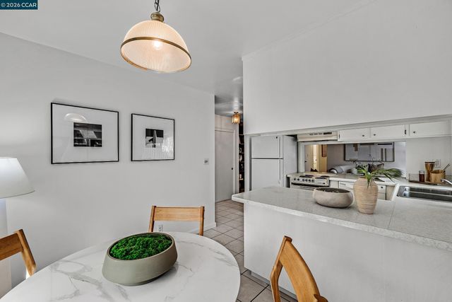 146 Ascot Ct 2, Moraga, CA 94556