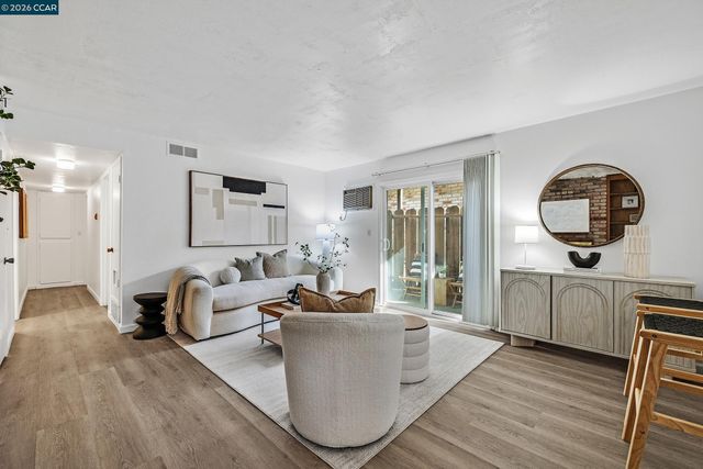 146 Ascot Ct 2, Moraga, CA 94556