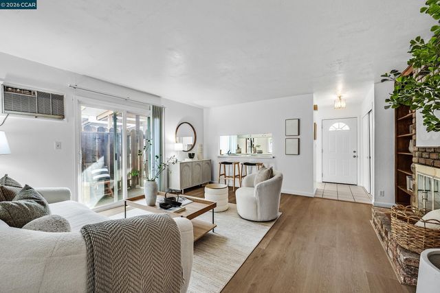 146 Ascot Ct 2, Moraga, CA 94556