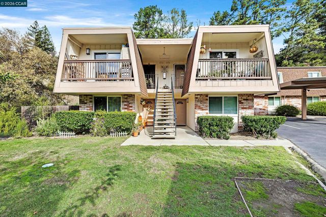 146 Ascot Ct 2, Moraga, CA 94556