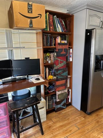 19800 SW 180th Ave Lot 266, Miami, FL 33187