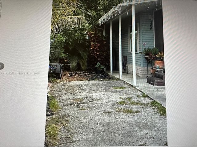 19800 SW 180th Ave Lot 266, Miami, FL 33187