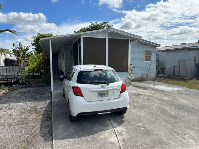 19800 SW 180th Ave Lot 266, Miami, FL 33187