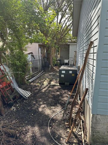 19800 SW 180th Ave Lot 266, Miami, FL 33187