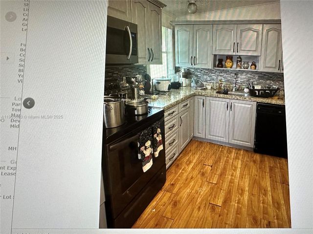 19800 SW 180th Ave Lot 266, Miami, FL 33187