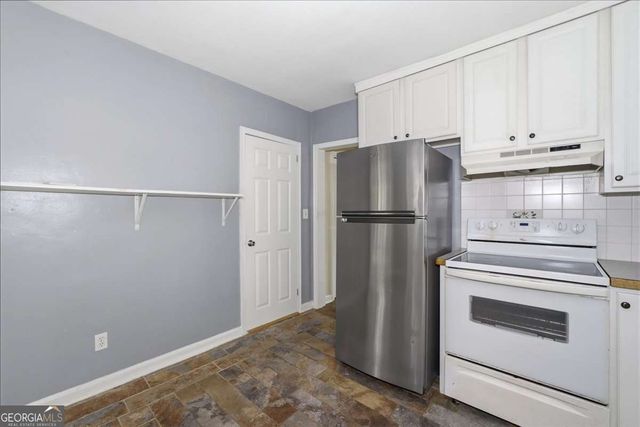 2597 Elsinore Street, East Point, GA 30344