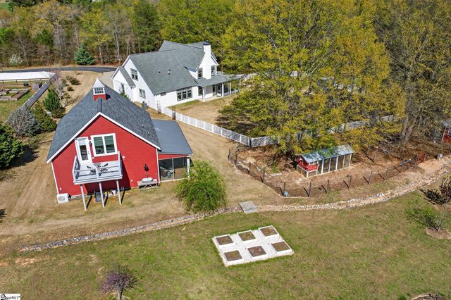 4588 N Highway 14, Greer, SC 29651