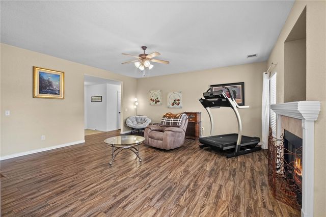 1041 Applewood Circle, Centerton, AR 72719