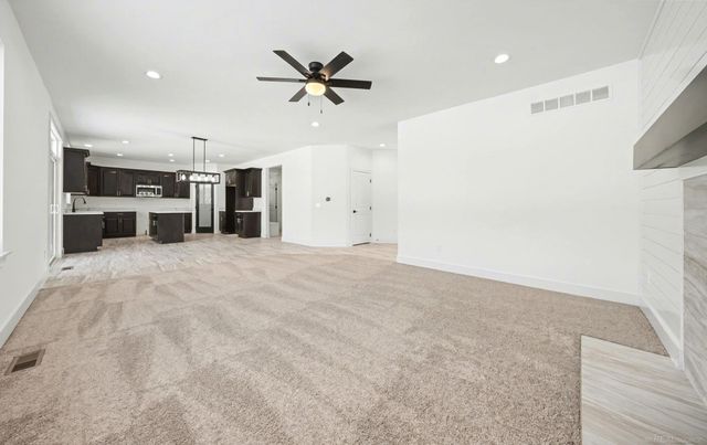 14623 Glenshire Drive, Sterling Heights, MI 48312