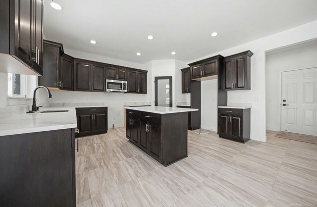 14623 Glenshire Drive, Sterling Heights, MI 48312