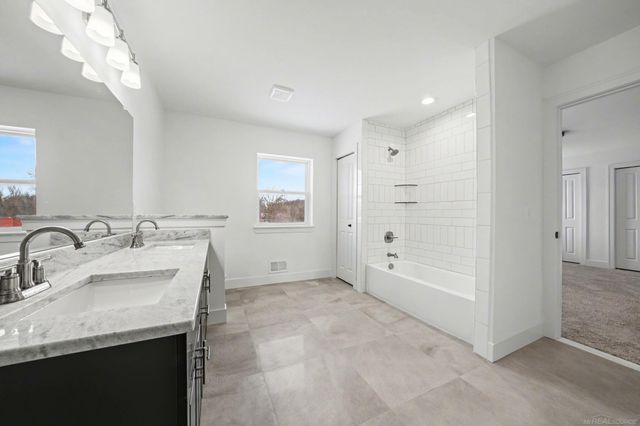 14623 Glenshire Drive, Sterling Heights, MI 48312