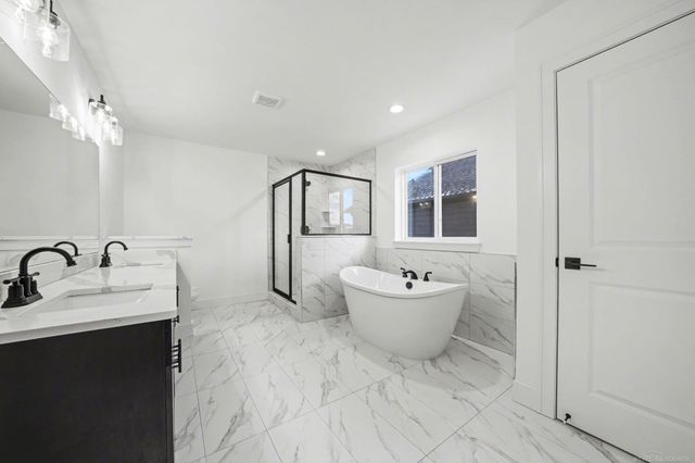 14623 Glenshire Drive, Sterling Heights, MI 48312