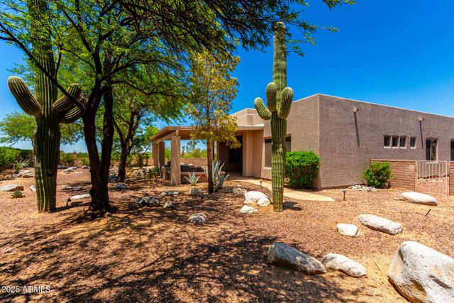 2021 W CLEAR SKY Court, Tucson, AZ 85704