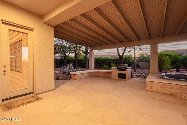 2021 W CLEAR SKY Court, Tucson, AZ 85704