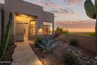 2021 W CLEAR SKY Court, Tucson, AZ 85704
