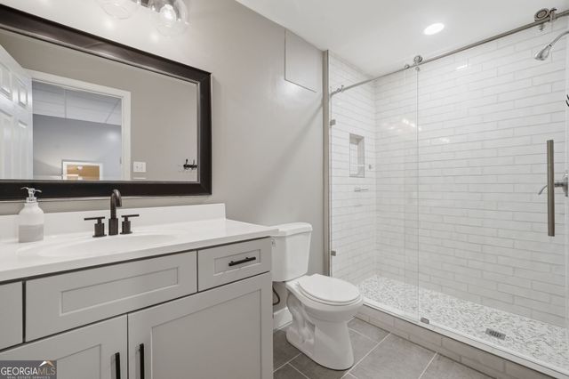 717 Parkside Drive, Woodstock, GA 30188