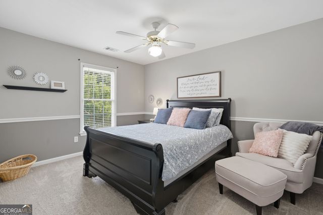 717 Parkside Drive, Woodstock, GA 30188