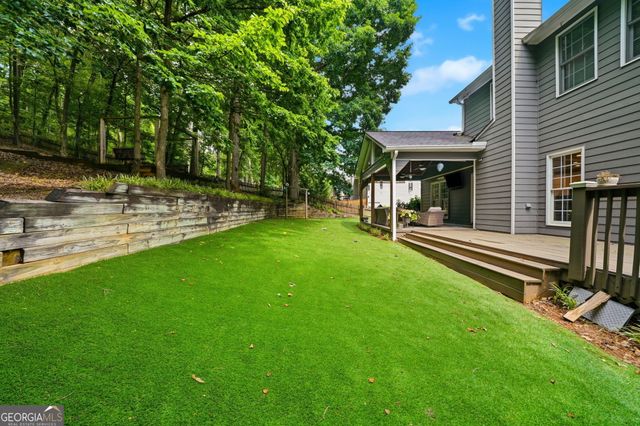 717 Parkside Drive, Woodstock, GA 30188