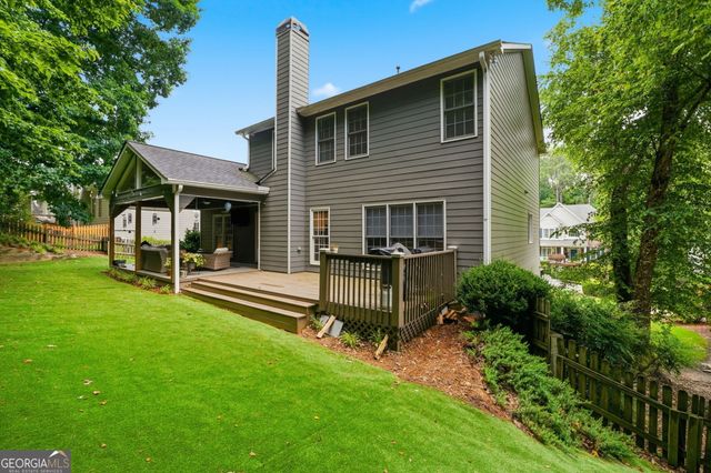 717 Parkside Drive, Woodstock, GA 30188