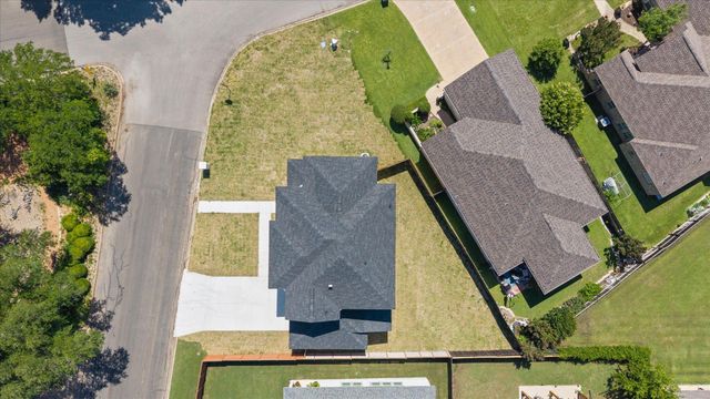 148 Preston Trail, Meadowlakes, TX 78654