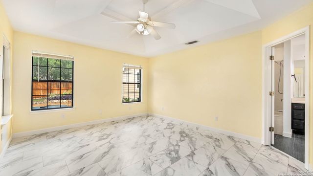 2204 geneva, Castroville, TX 78009
