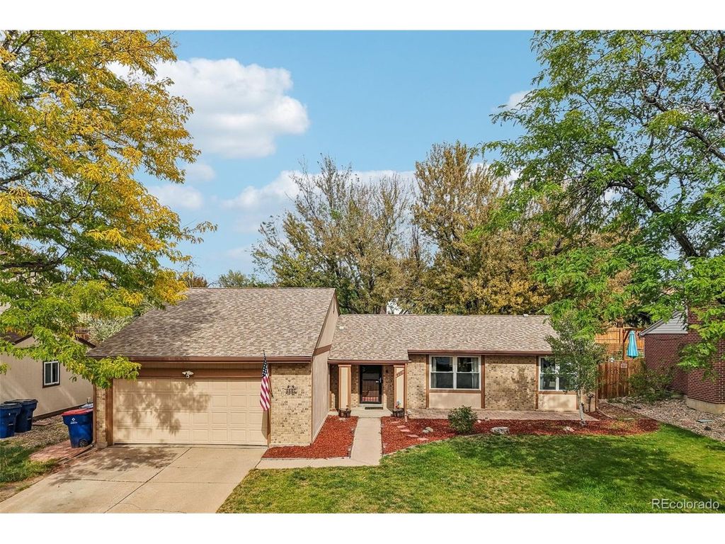 4607 S Ivory Cir, Aurora, CO 80015