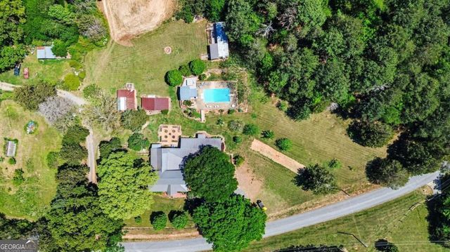 197 Hills Creek Road, Taylorsville, GA 30178