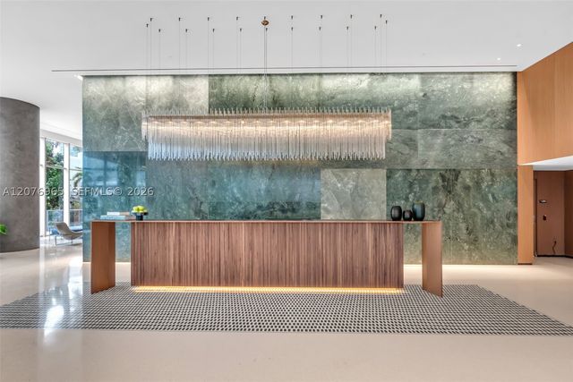 1400 Biscayne Blvd 2305, Miami, FL 33132