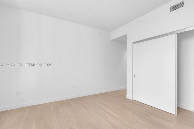 1400 Biscayne Blvd 2305, Miami, FL 33132